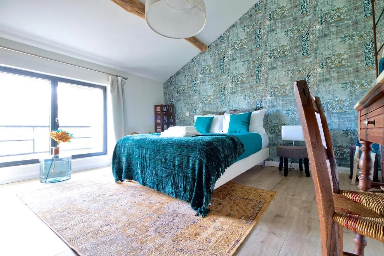 ベッド・アンド・ブレックファスト Chambres D'Hotes Avec Jacuzzi Coufouleux
